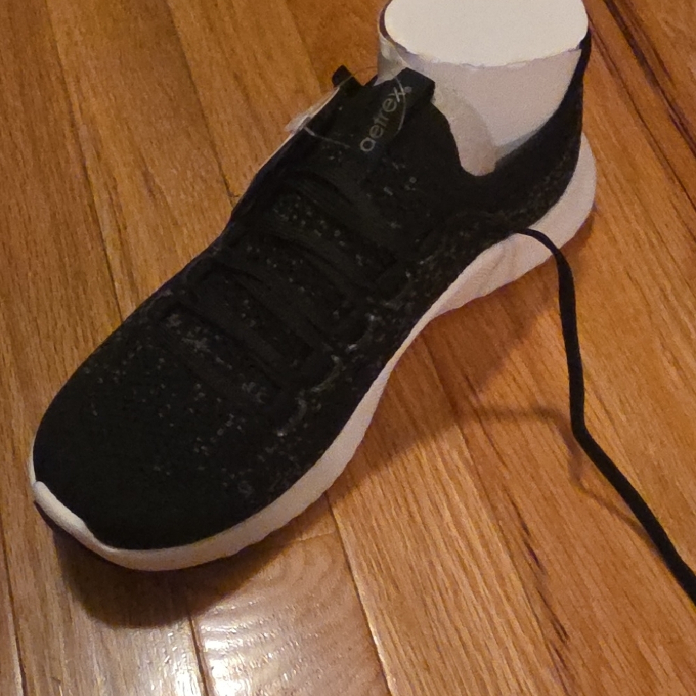 Aetrex Black and White Sneakers